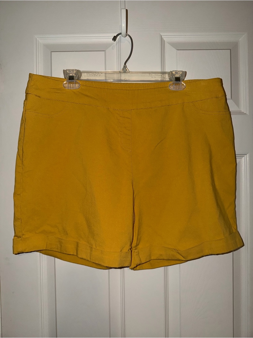 Soft Surroundings Mustard Yellow Cuffed Women's Shorts